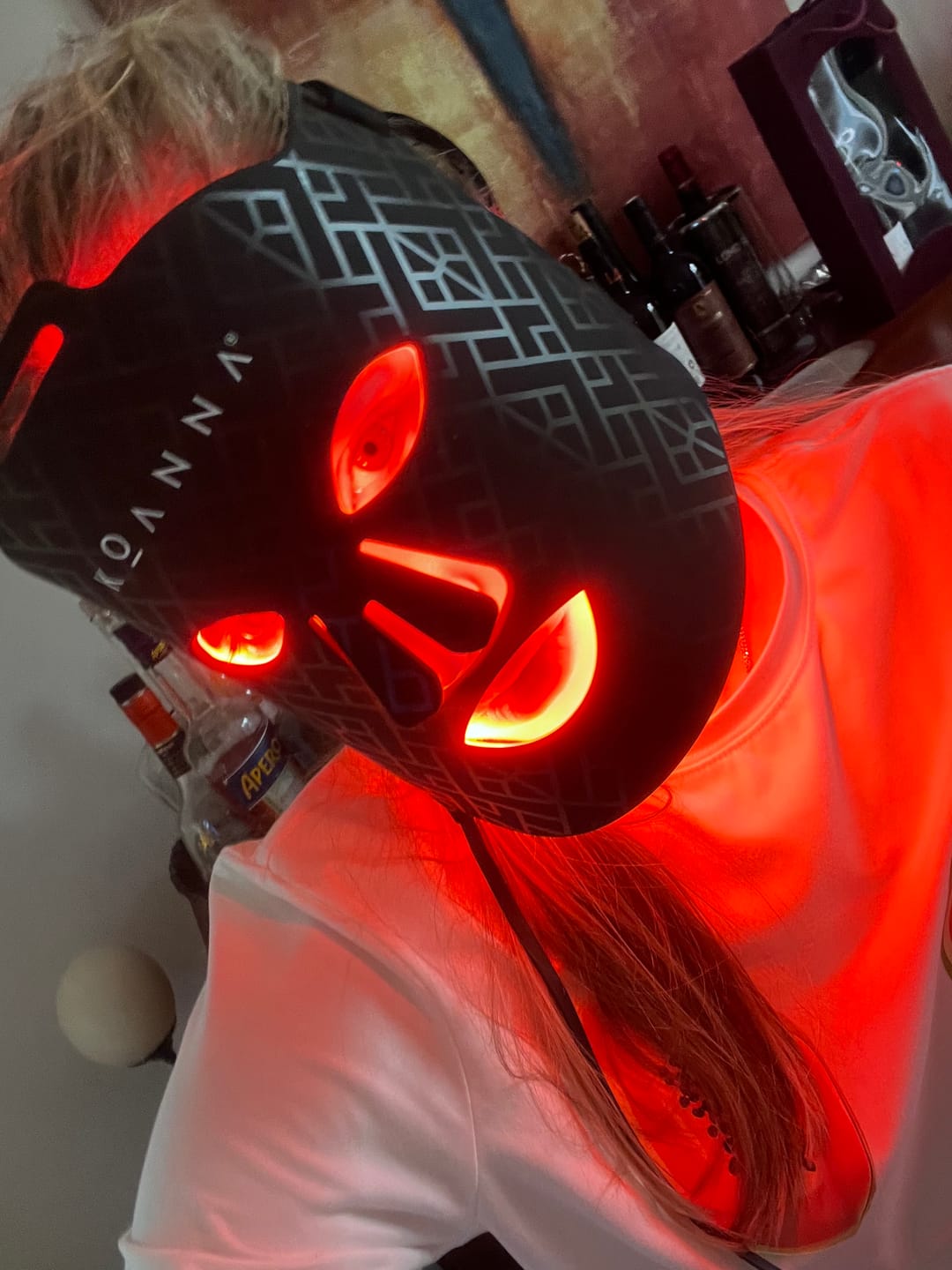 Customer photo review of Koanna® MultiGlo™ LED Lichttherapie-Maske