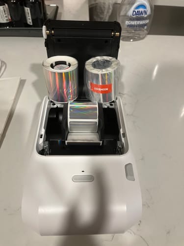 Customer photo review of Hologram Label Paper for M2/M3, Suitable for Medicine Bottle Labeling