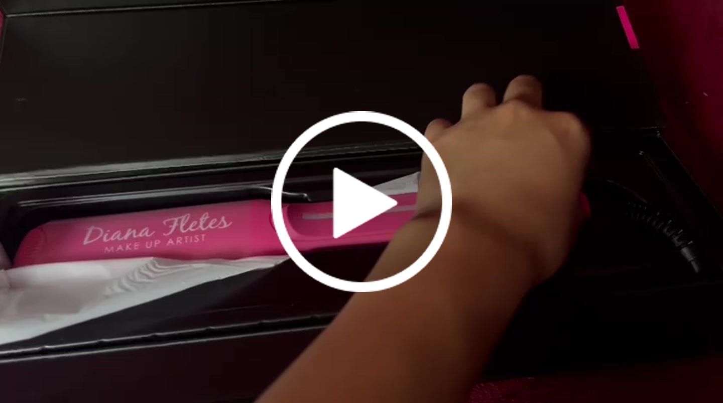 Customer video review of Plancha Profesional Titanium con Tecnología Italiana Diana Fletes