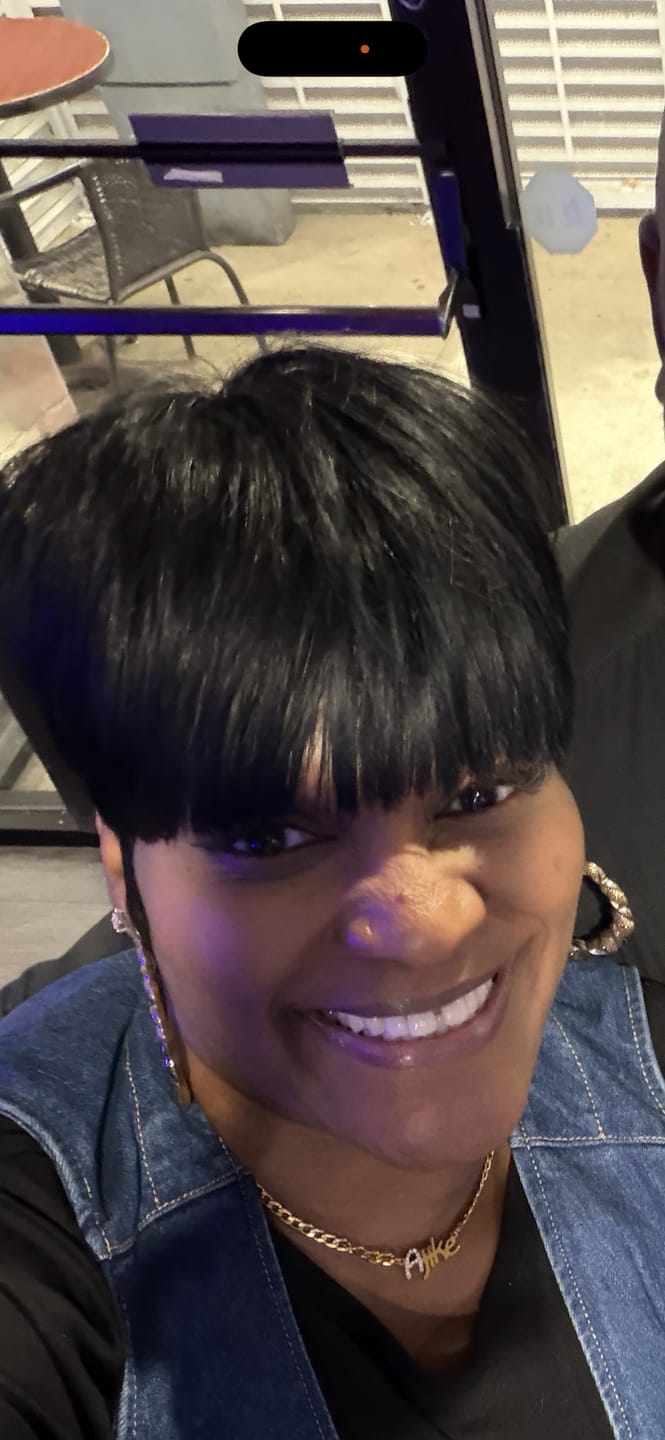 Customer photo review of Thick Nameplate Necklace w/ Cuban Chain