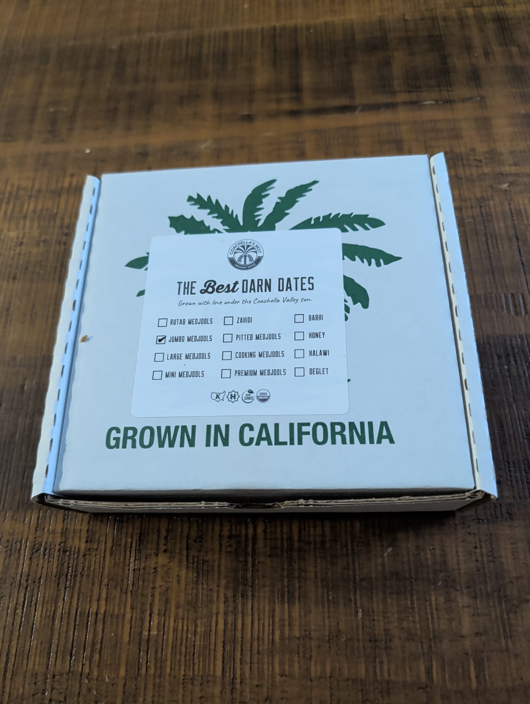 Customer photo review of Organic Jumbo Medjool Dates Box