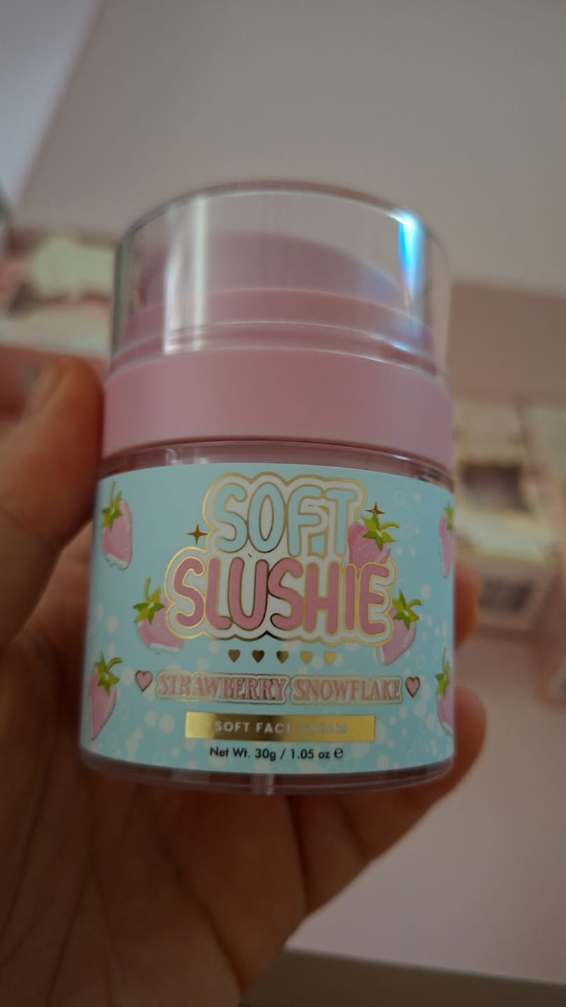 Customer photo review of Soft Slushie Slushy Face Cream