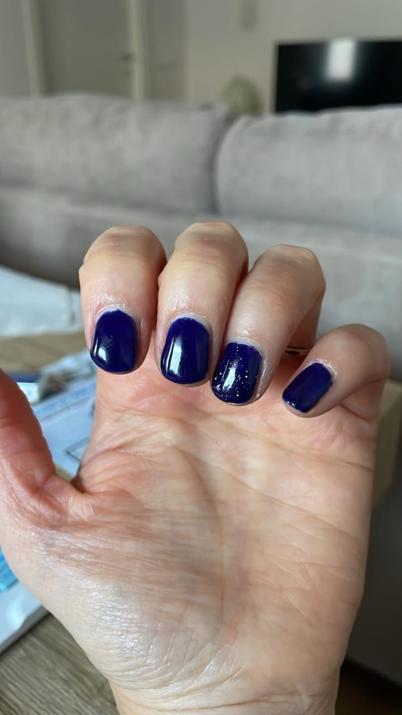 Customer photo review of Smalto Semipermanente LCI -  Blu notte