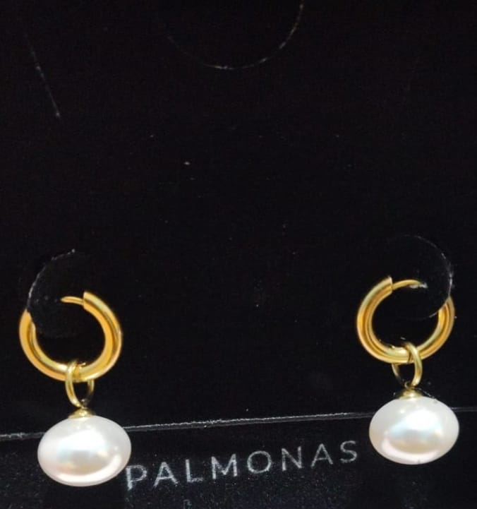 Customer photo review of Drop Pearl Hoop Earrings
