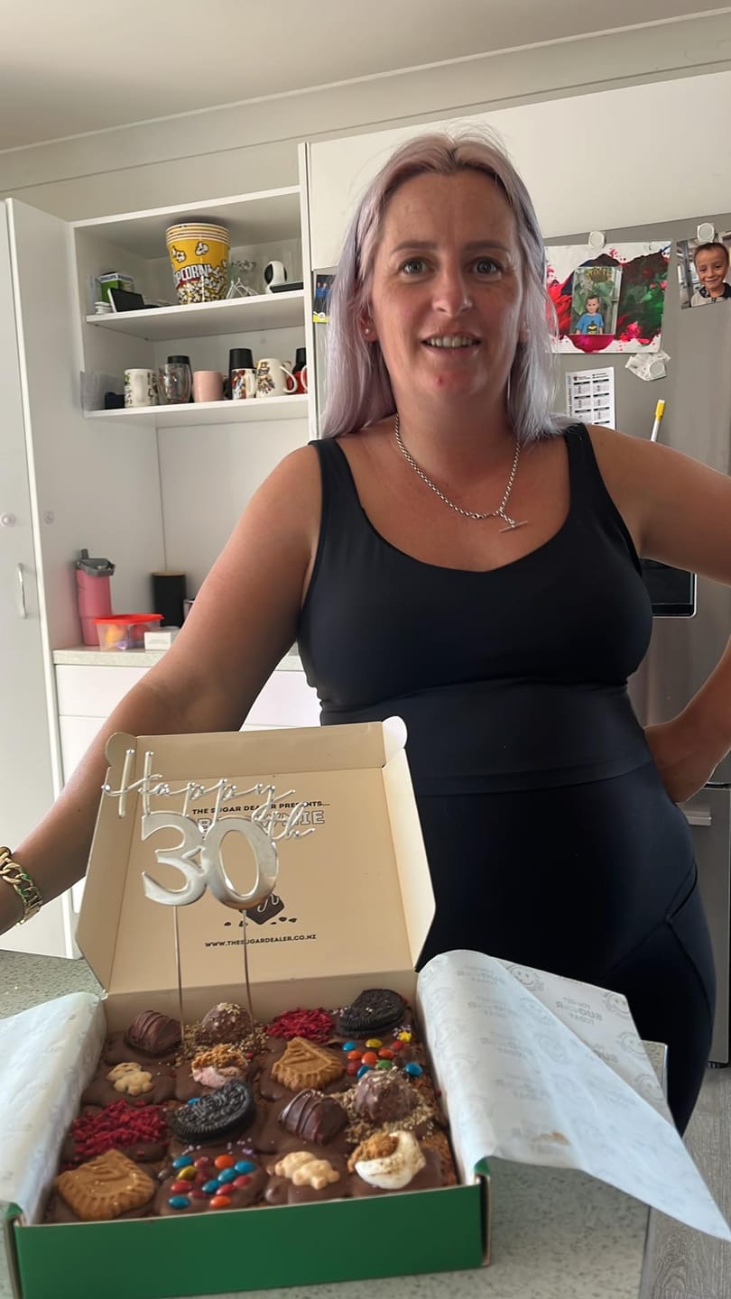 Customer photo review of Mixed assortment brownie