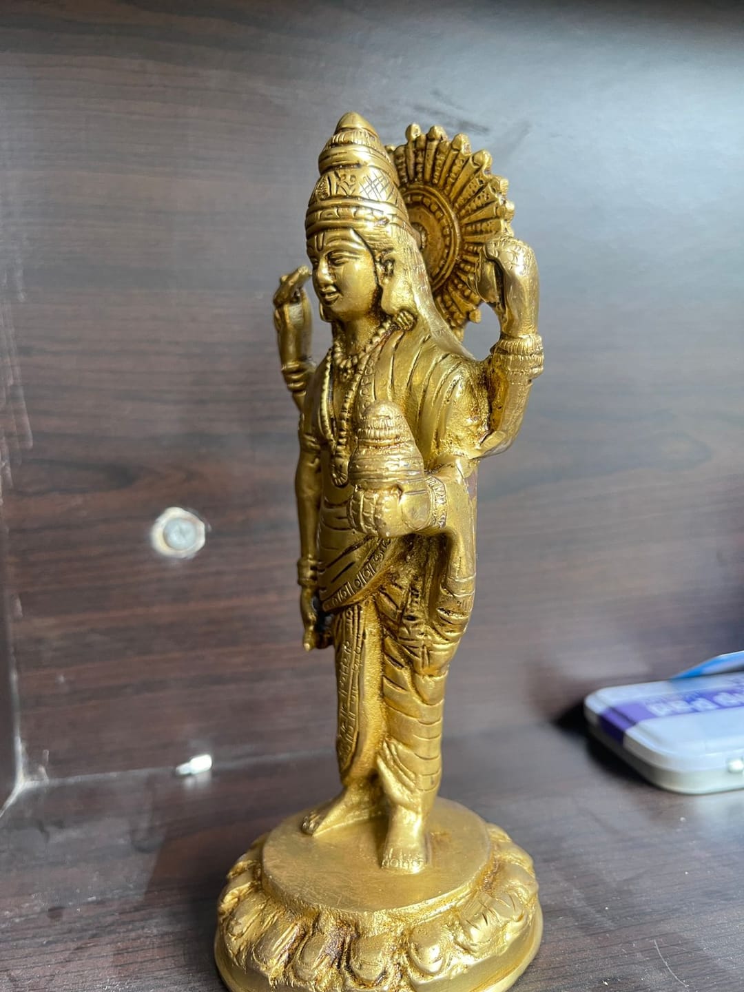 Customer photo review of Dhanvantri Ji 100% Pure Brass Statue Idol Decorative Showpiece for Home, Office and Gifting by Vastu Mandir