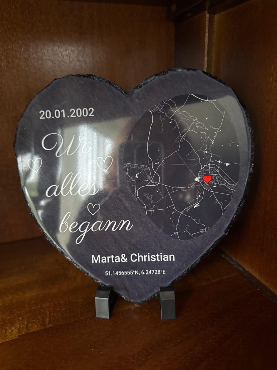 Customer photo review of Wo alles begann - Personalisiertes Schieferherz (15x15)