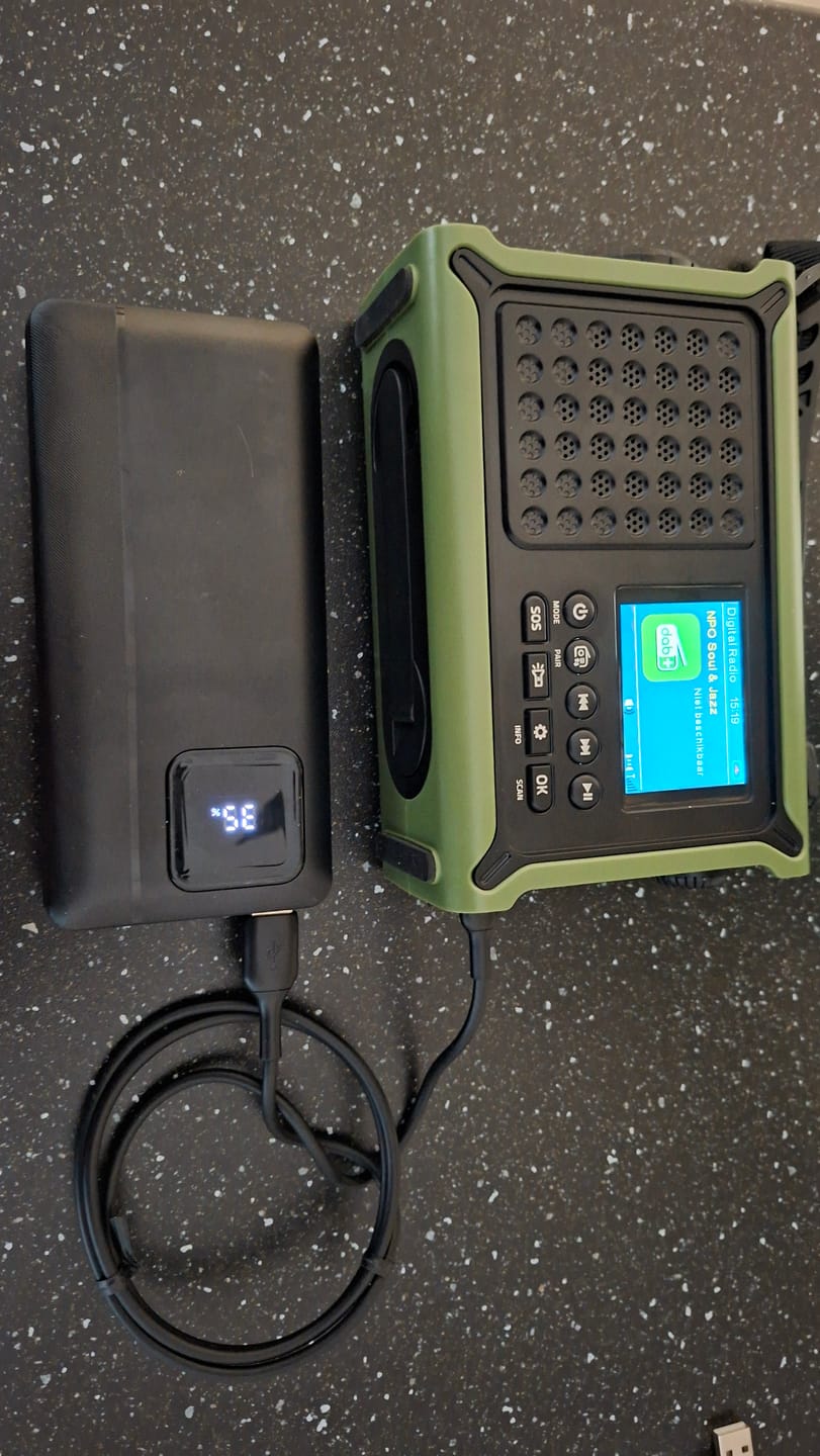 Customer photo review of Siltcon® Powerbank 30000mAh - Snellader