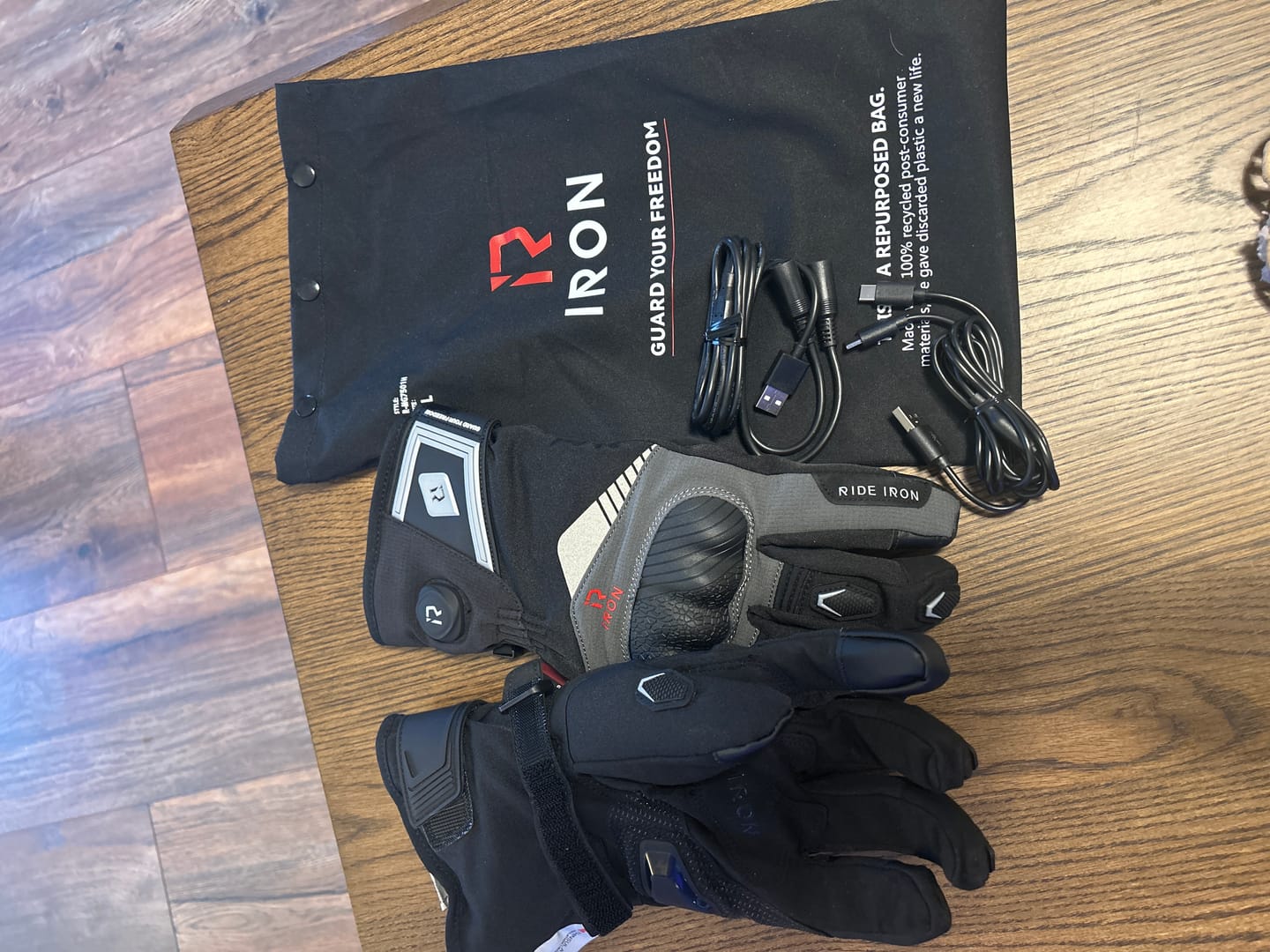 Customer photo review of RIDEIRON Winter Waterproof Rechargeable Smart Heated Motorcycle Gloves | MG7501H