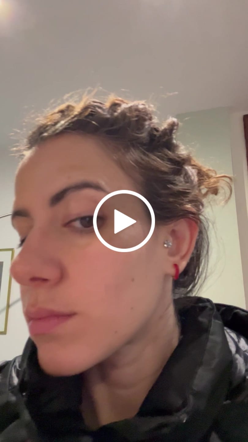 Customer video review of Orecchino HOOP LOOV - Heart