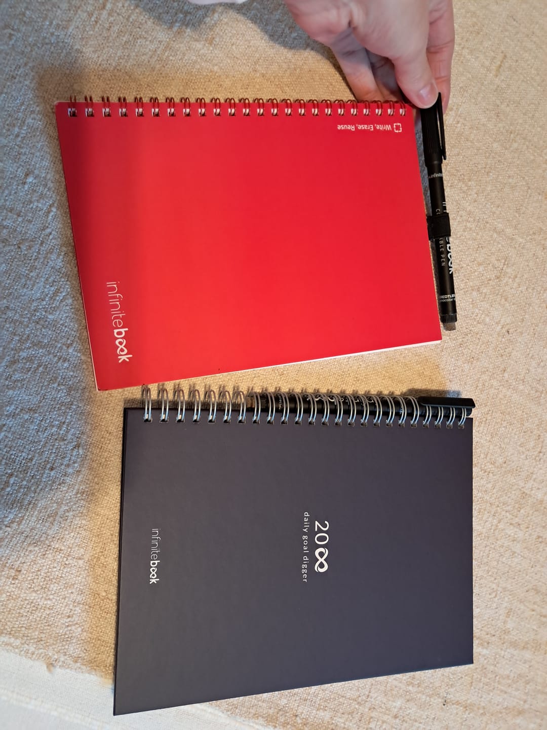 Customer photo review of Infinitebook Plain A5 Red