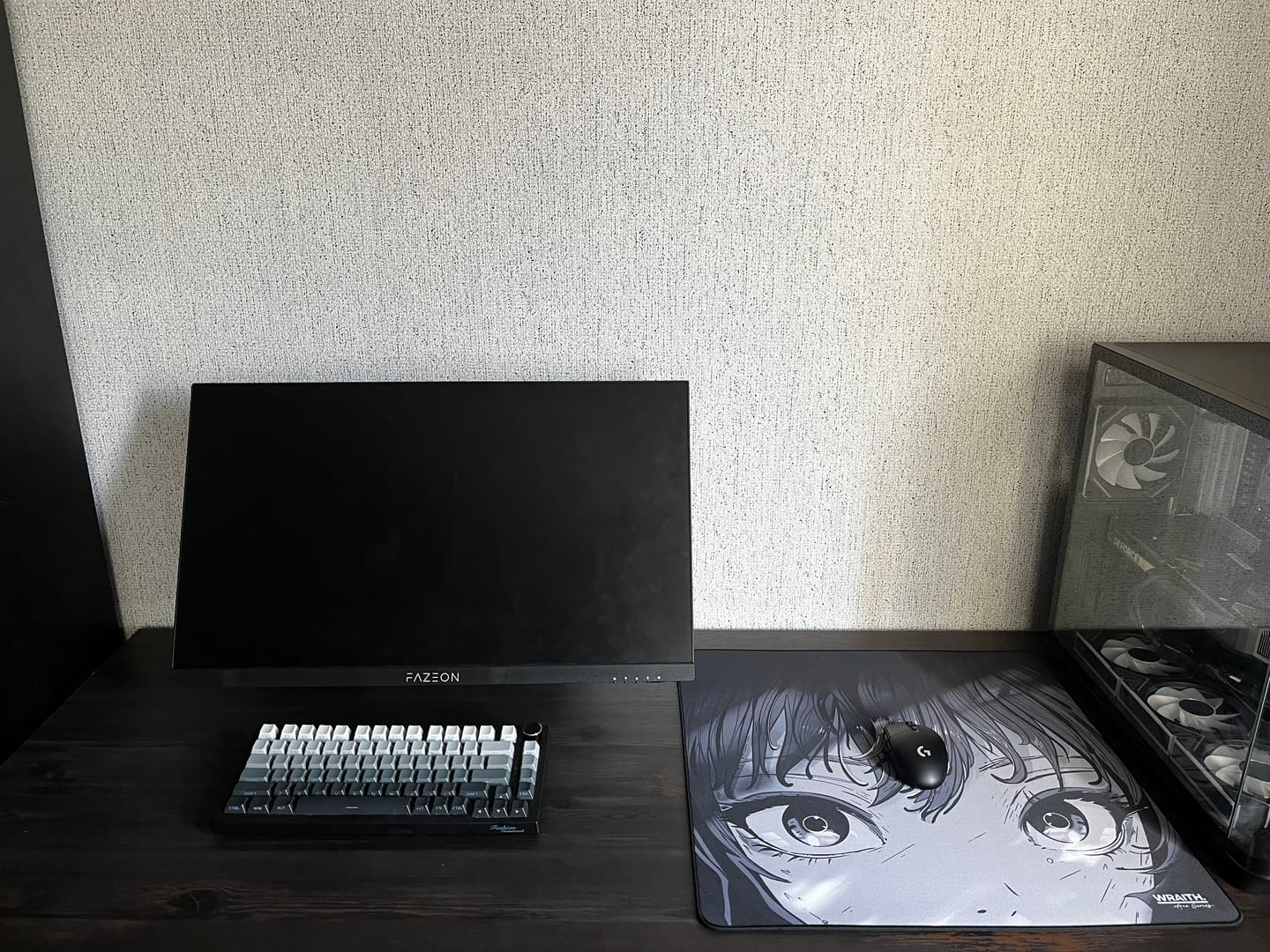 Customer photo review of Wraith Ace Series [Glimpse] Limited Edition Poron Mousepad