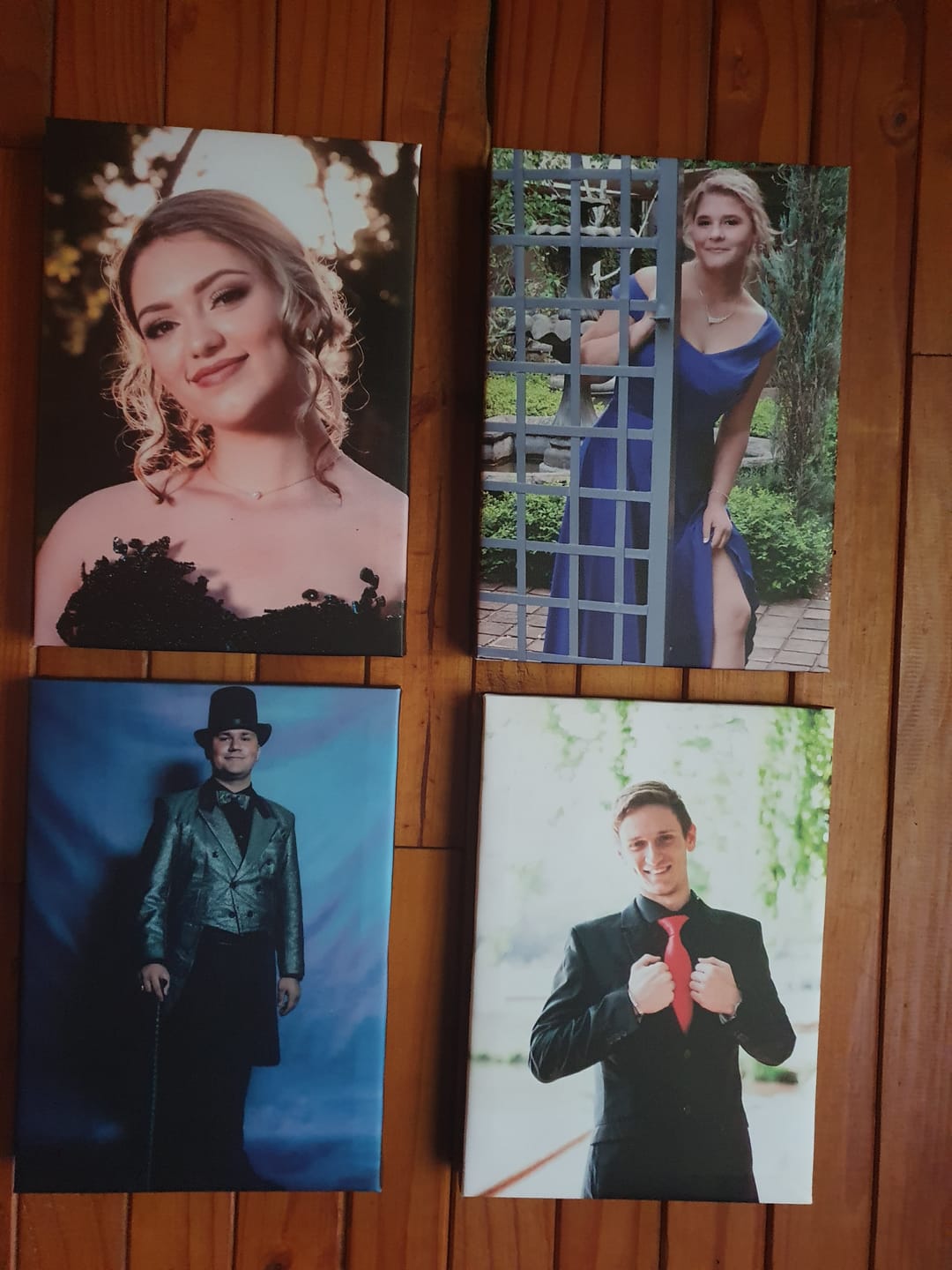 Customer photo review of 4 x A4 Canvas Combo