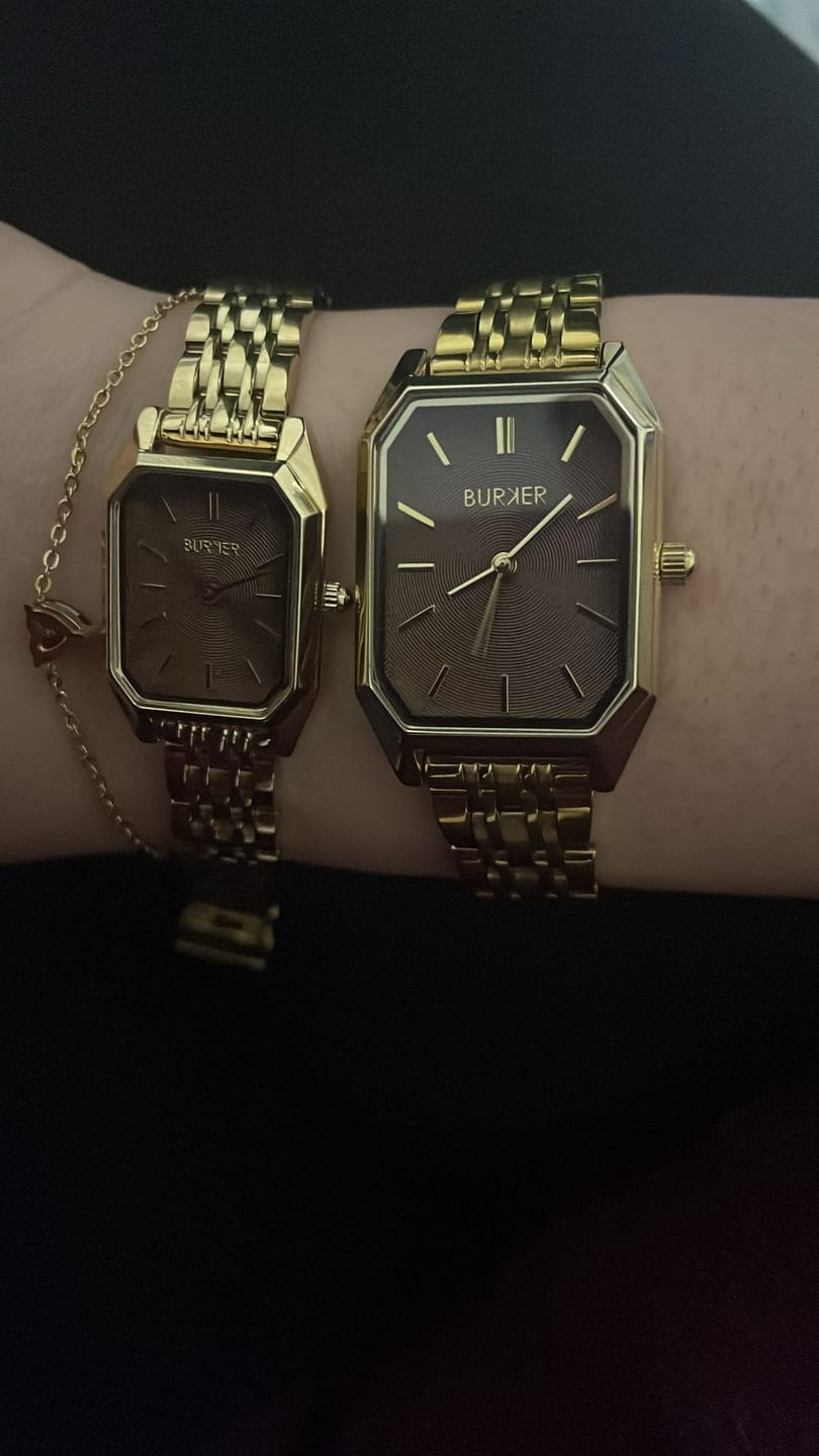 Customer photo review of Isabell Petite Gold Brown