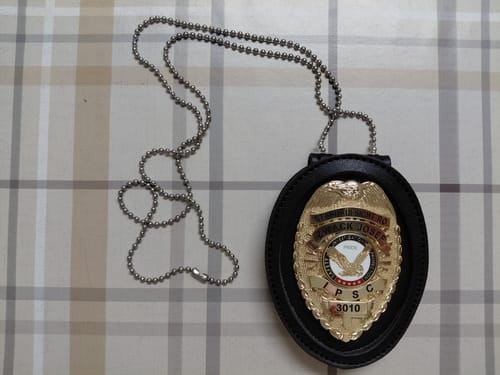 Customer photo review of Elegant Leather Oval Badge Holder and Holster for LAPD Badges