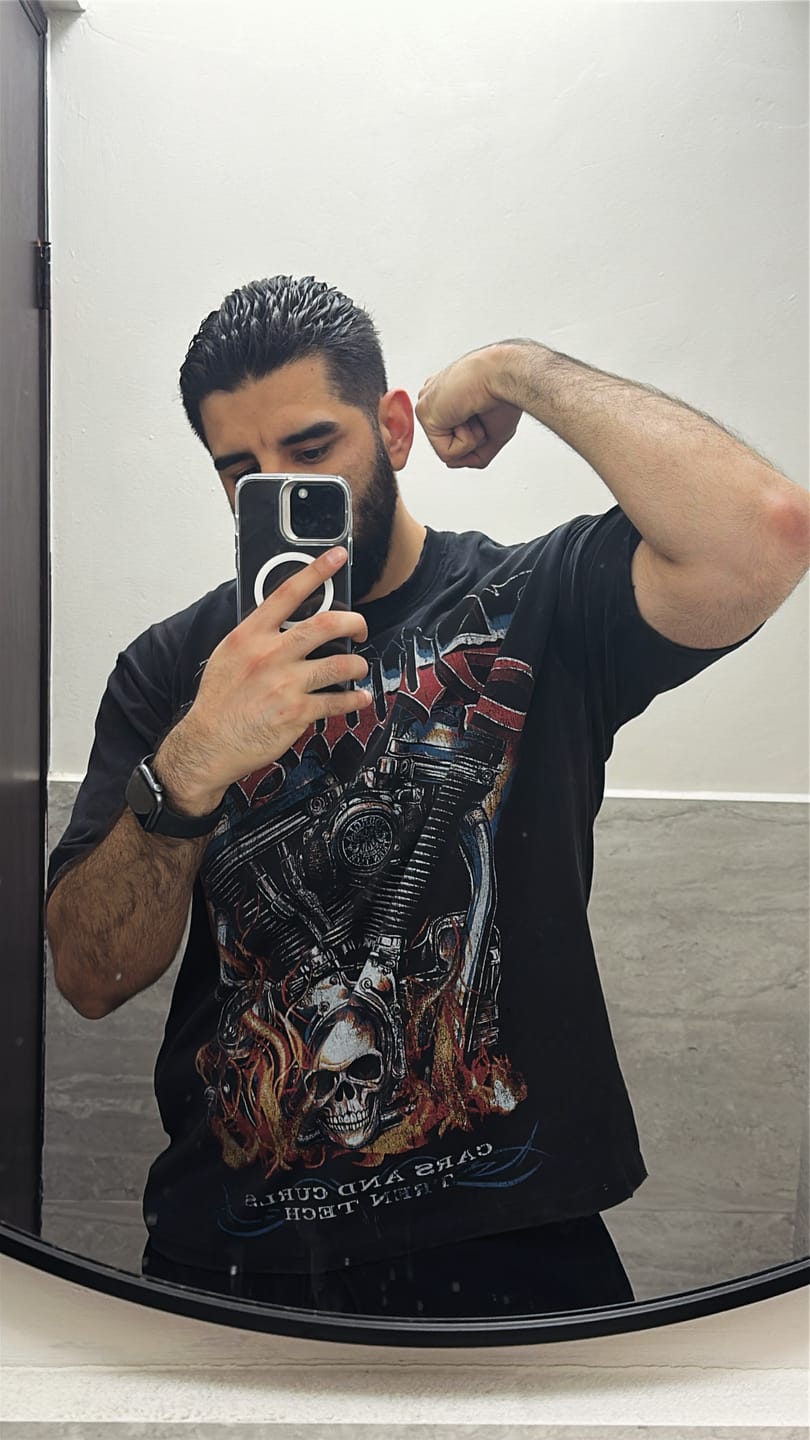 Customer photo review of 4103 - Cars & Curls - Tees