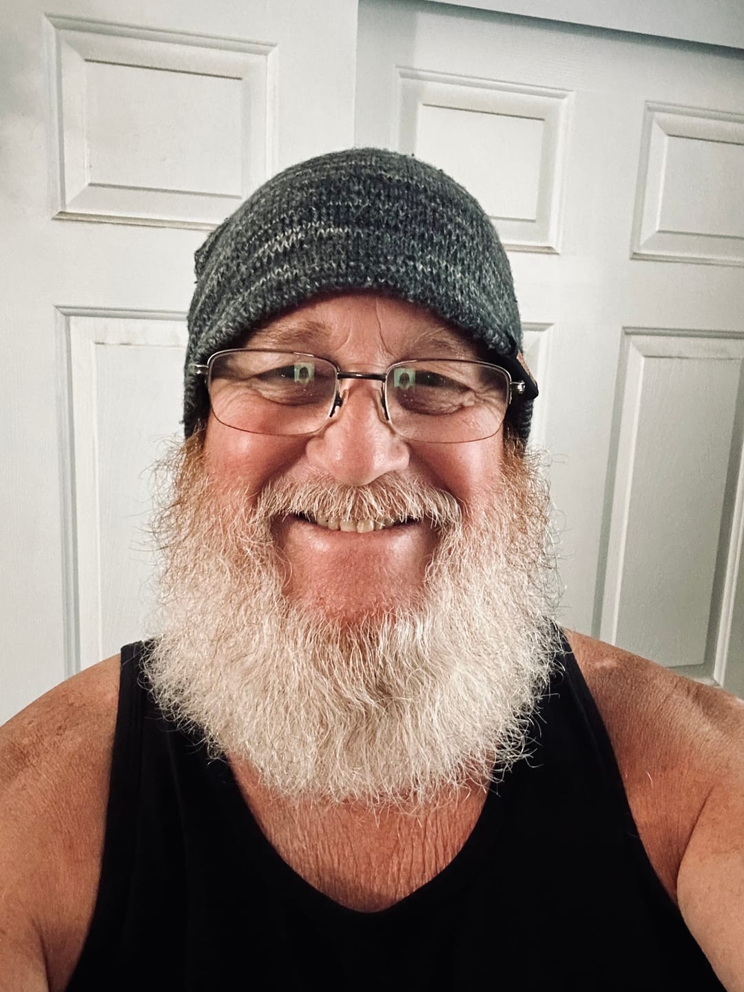 Customer photo review of MERIDIA BEARD CARE SYSTEM | Conditioning | Amber & Vanilla | 4-Piece Set