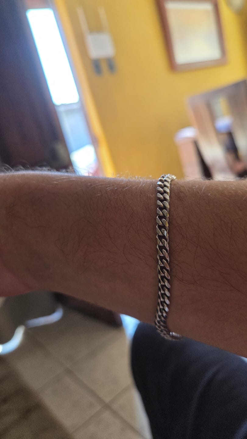 Customer photo review of Pulsera Miami Cuban 5mm