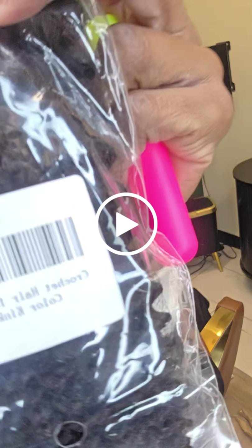 Customer video review of Wholesale - Natural Black Crochet Hair Extensions Human Hair (100 Strands/Per Pack)