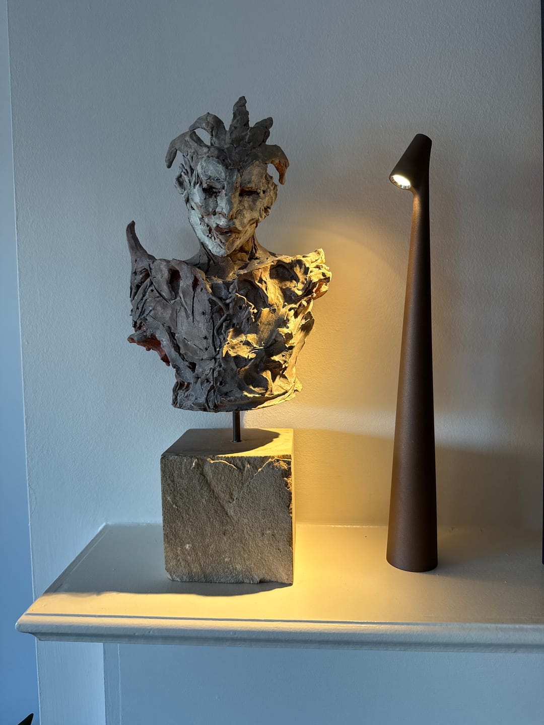 Customer photo review of Kalem™ Sculpting Table Lamp