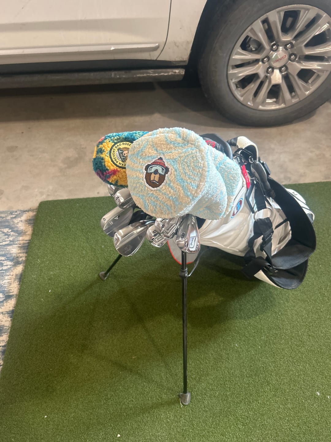 Customer photo review of Bogey Après Ski Sherpa Headcovers