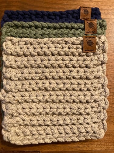 Customer photo review of Personalisierte Faltlabels aus Kunstleder - 60 x 20 mm - Labels mit Wunschname