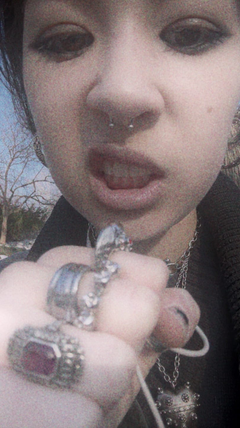 Customer photo review of XL LUNA RING