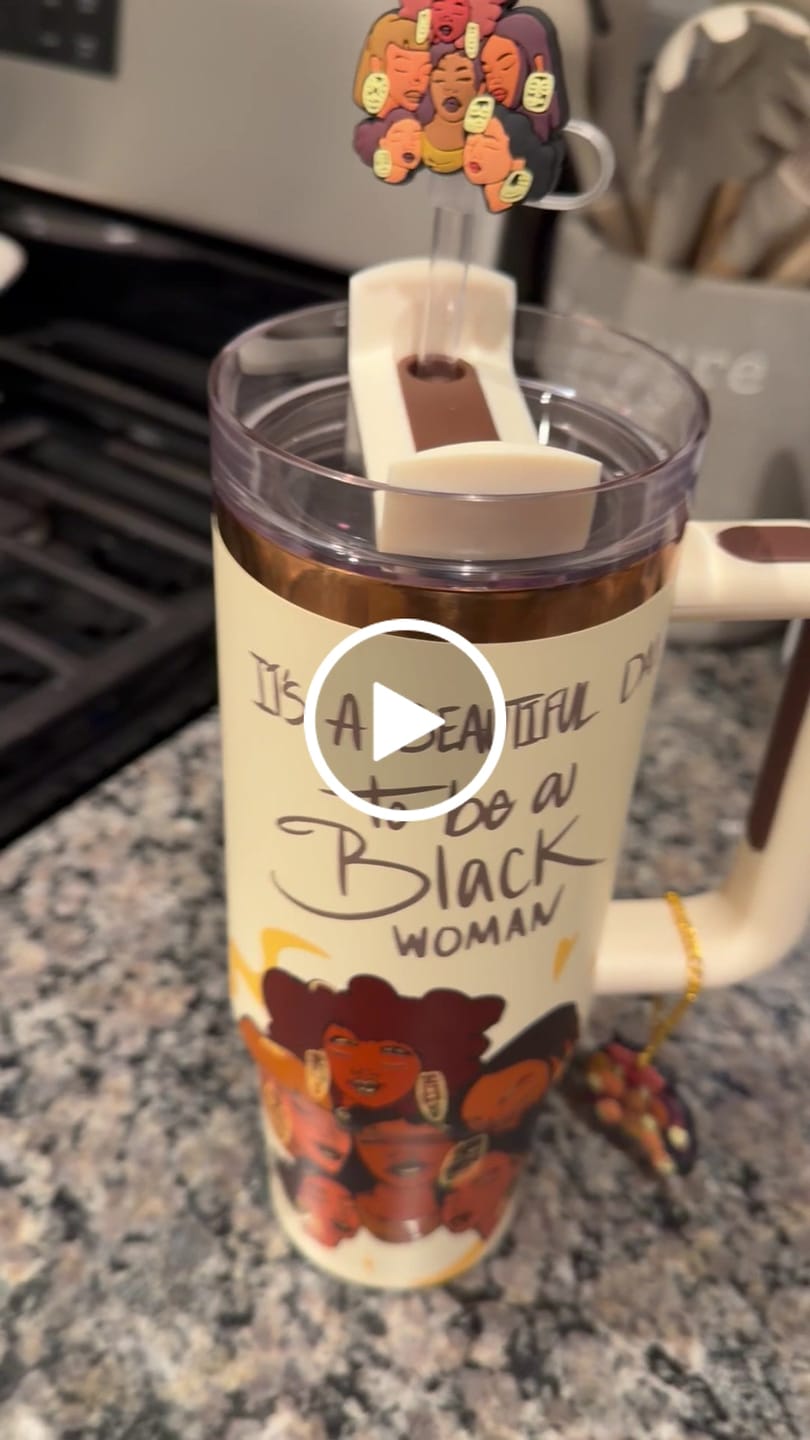 Customer video review of Limited Edition "Crème Brûlée" Insulated Tumbler – Pinklomein x Cecilia's House Collab