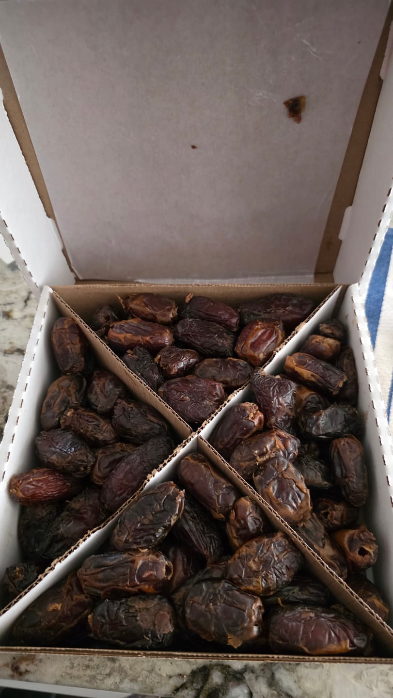 Customer photo review of Organic Pitted Medjool Dates Box