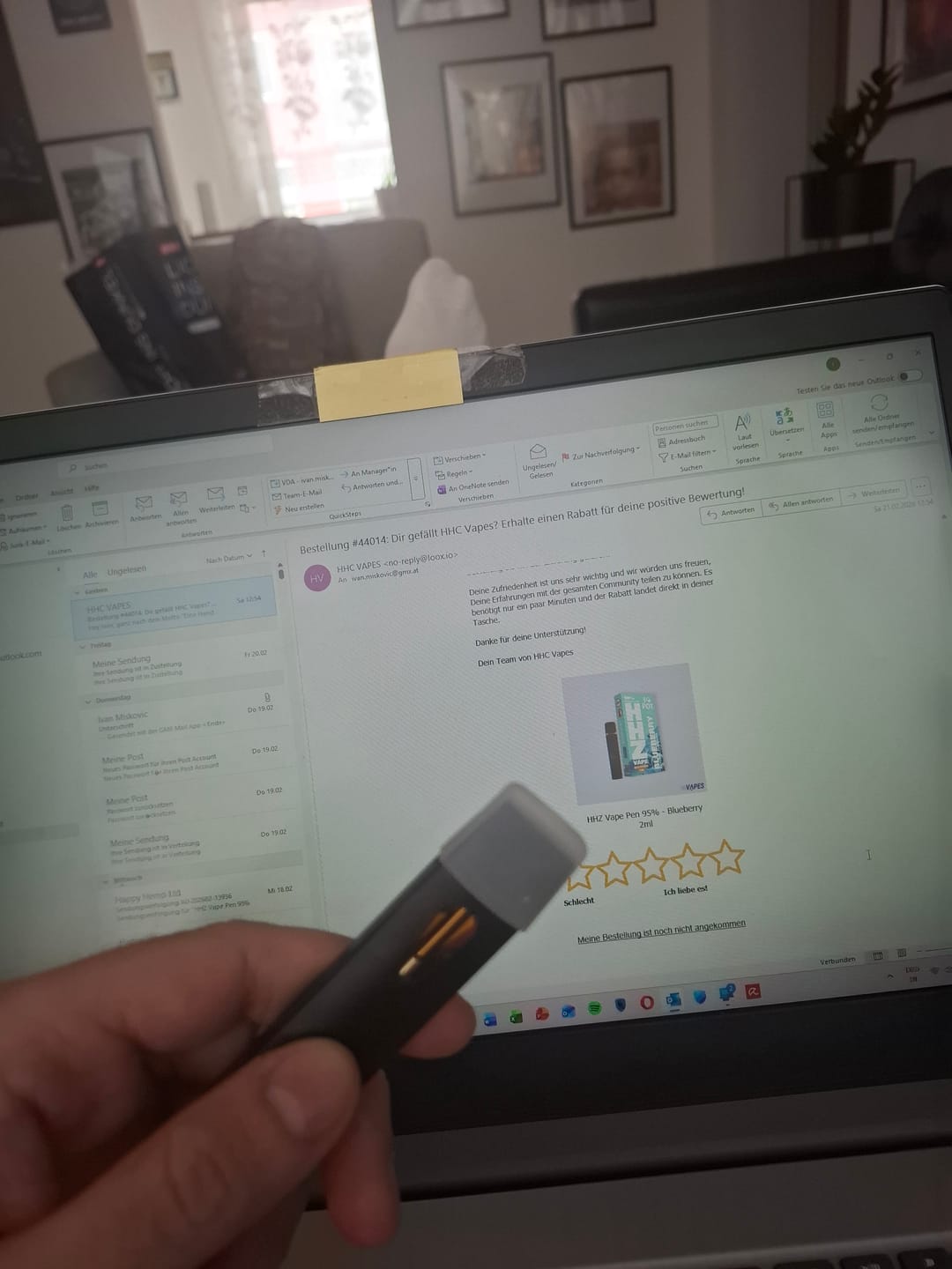 Customer photo review of HHZ Vape Pen 95% - Blueberry 2ml