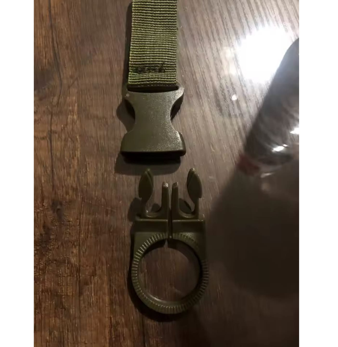 Customer photo review of Universeller Flaschenclip