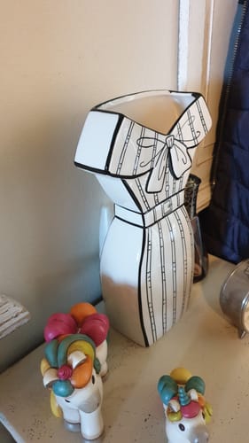 Customer photo review of Vaso Manichino in Ceramica Bianco e Nero, altezza cm 30