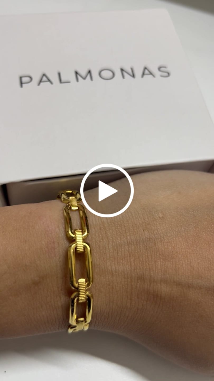 Customer video review of Minimalist Gold Link Bracelet