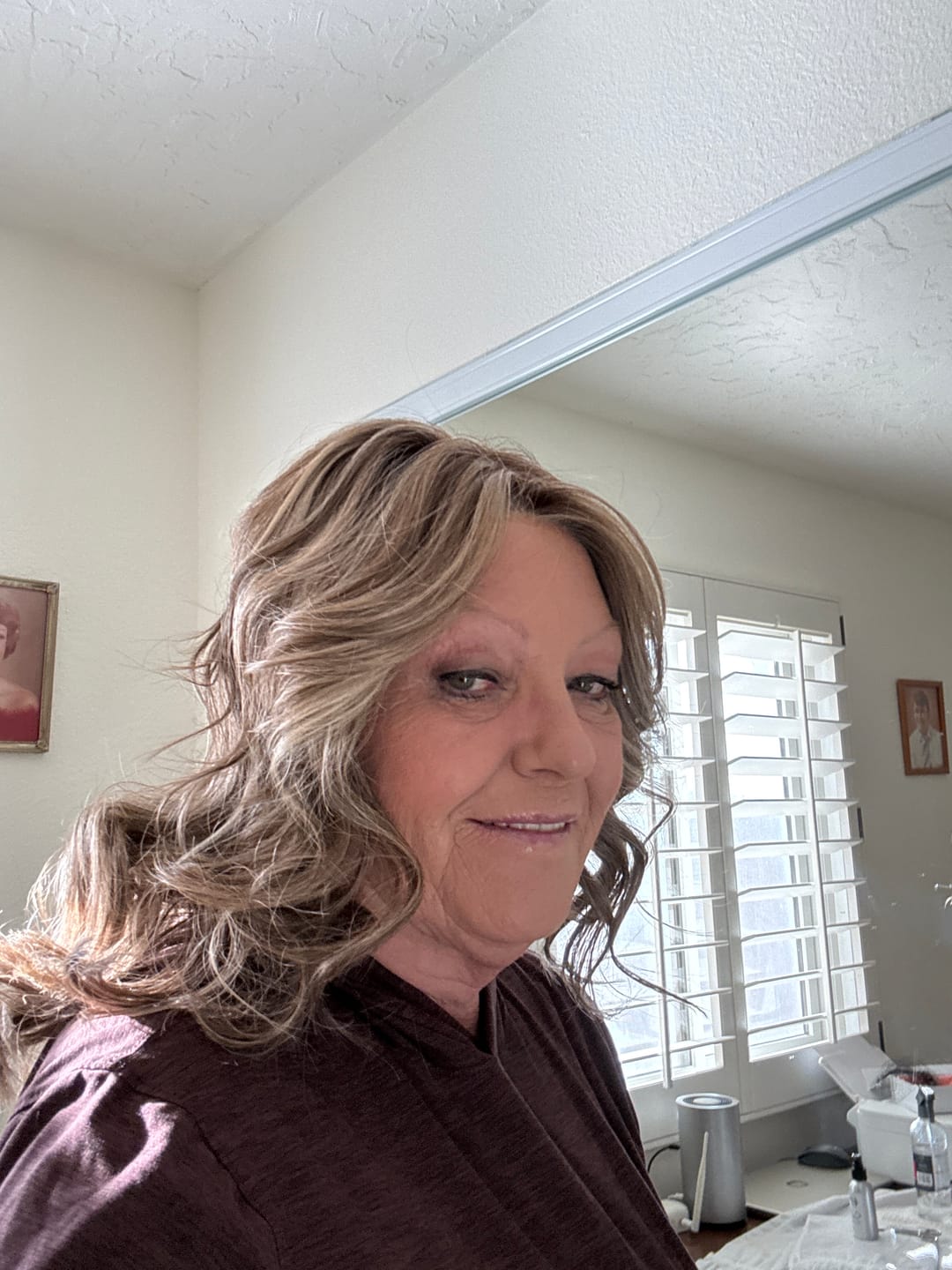 Customer photo review of BOMBSHELL BEAUTY - Walnut Latte
