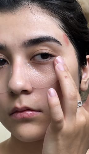 Customer photo review of Collagen eye patch Jericho rose jelly