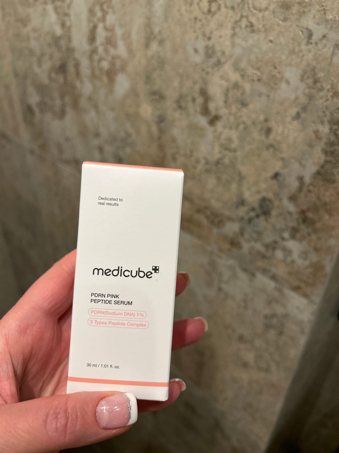 Customer photo review of Balinošs serums ar traneksāmskābi Anua Niacinamide 10% + TXA 4% Serum