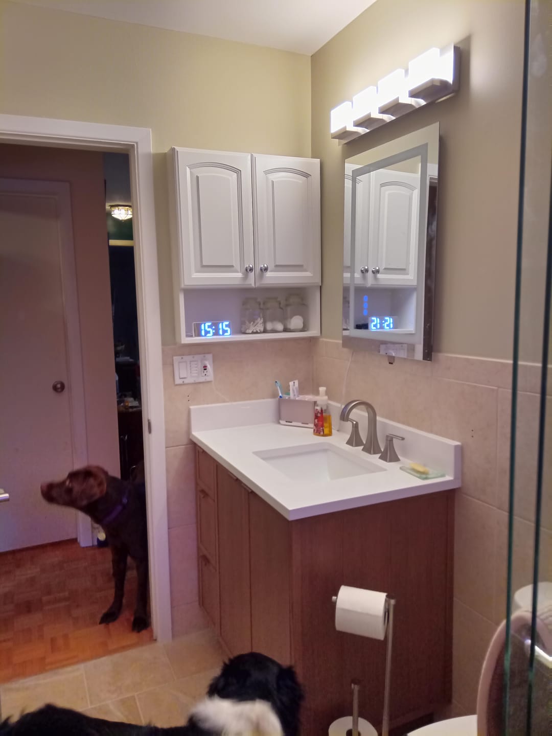 Customer photo review of Cape Breton 36" Mid Century Oak Bathroom Vanity, Right Sink