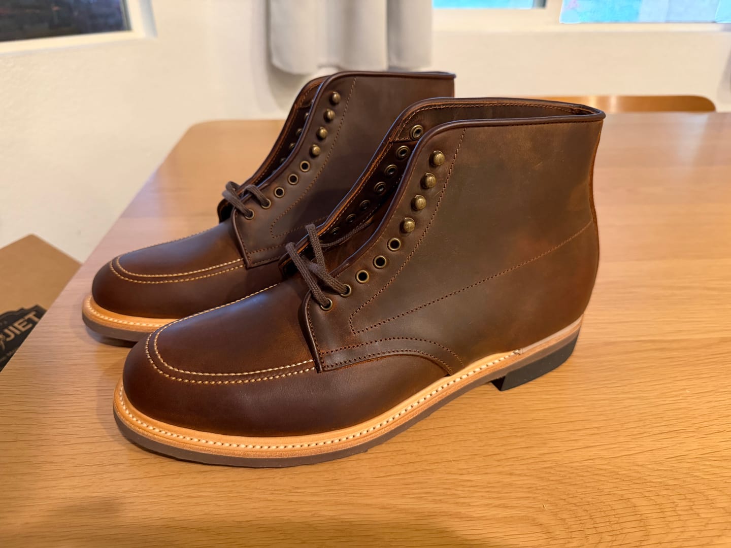 Customer photo review of Indiana Moctoe Boot  - luosjiet®boots - Red Brown Crazy Horse Cowhide