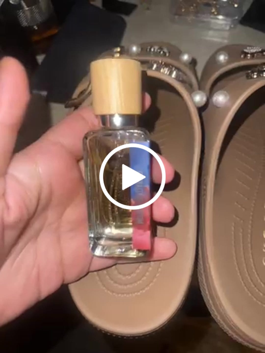 Customer video review of Walk On Cotton Candy