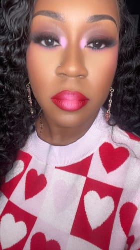 Customer photo review of CurlyMe Water Wave Human Hair Undetectable 13x6 Swiss Lace Front Wig
