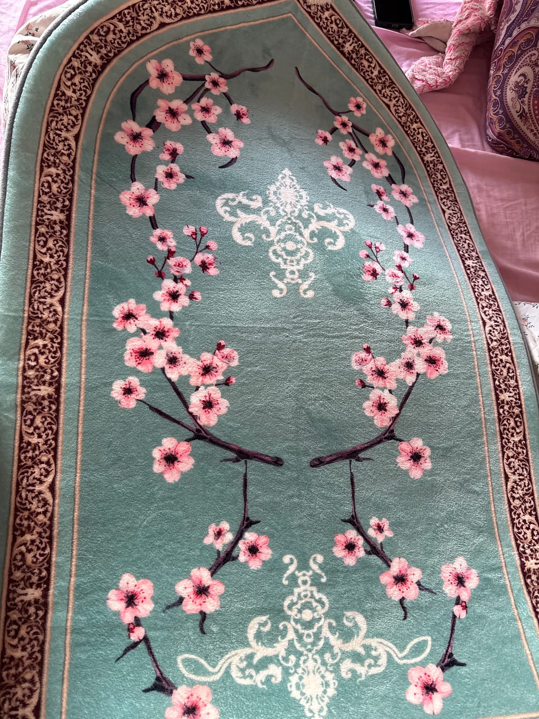 Customer photo review of Zehra Blossom Padded Prayer Mat