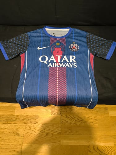 Customer photo review of Maillot PSG concept 2025-26