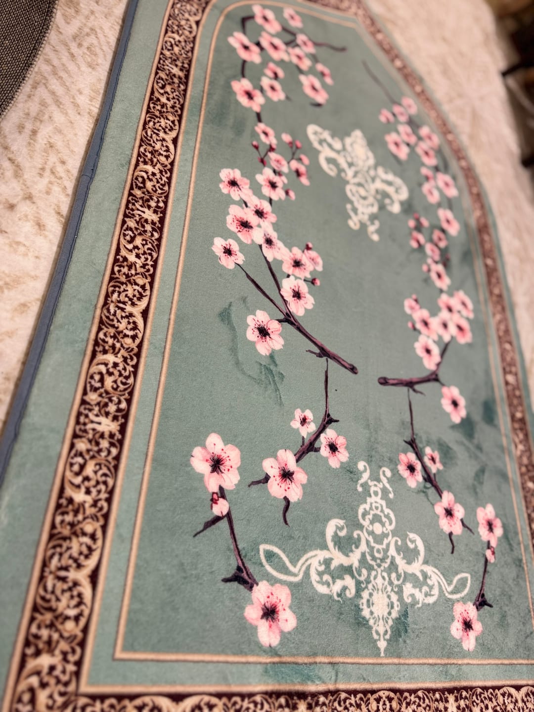 Customer photo review of Zehra Blossom Padded Prayer Mat