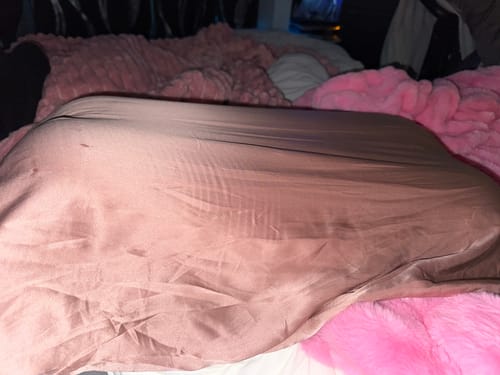 Customer photo review of Mellow CloudAlign™ Pillow