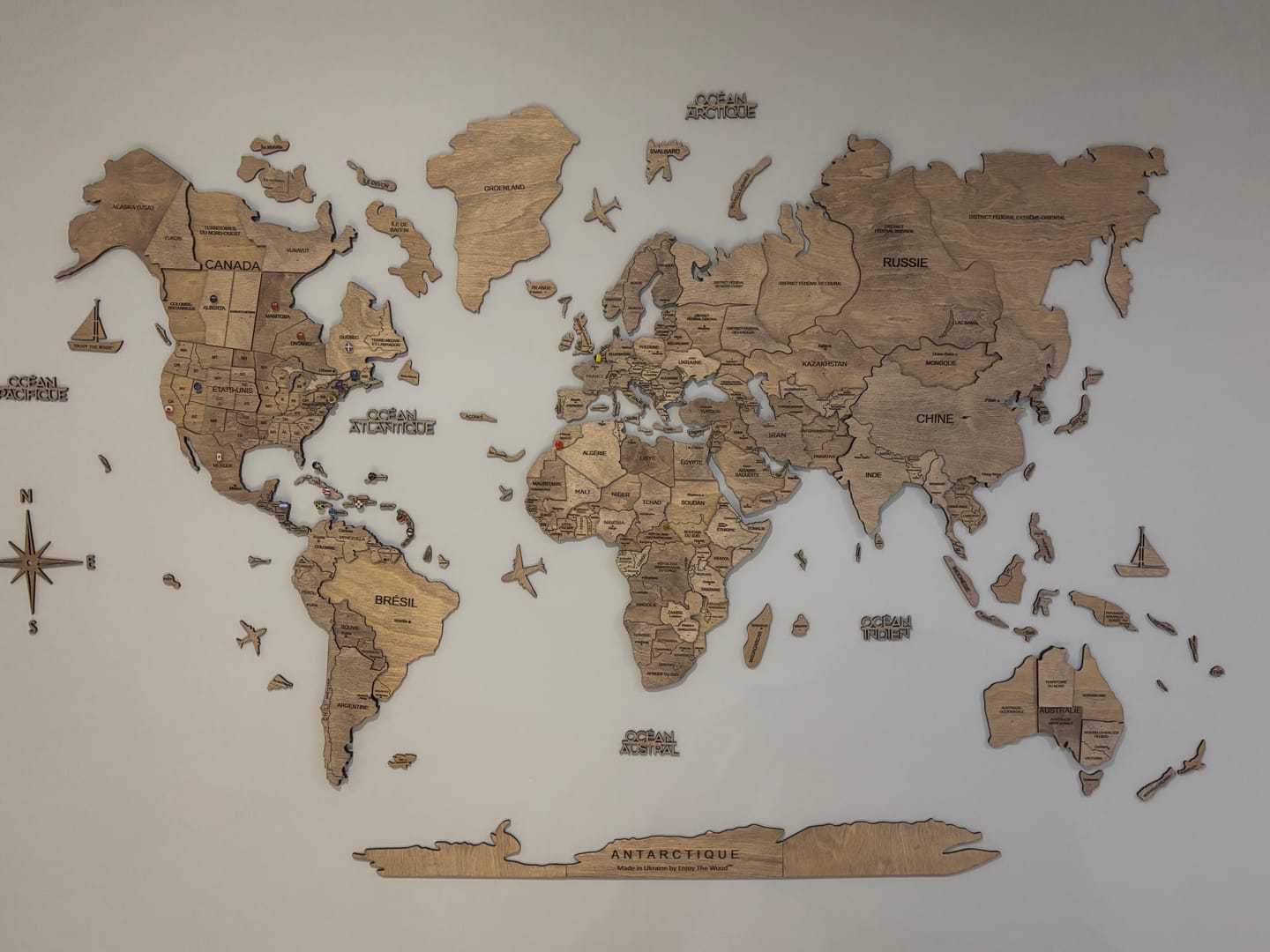 Customer photo review of 3D Wooden World Map Terra