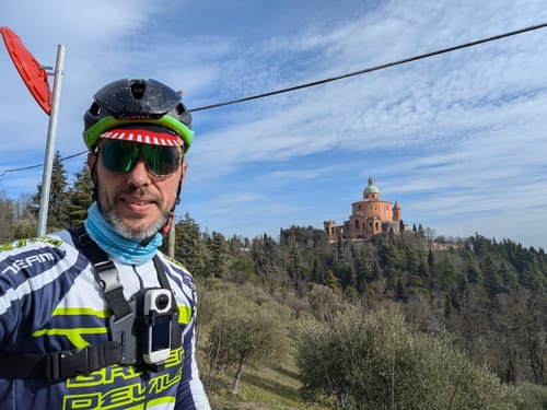 Customer photo review of REVO Kapvoe X63 Photochromic Sunglasses for Men Women