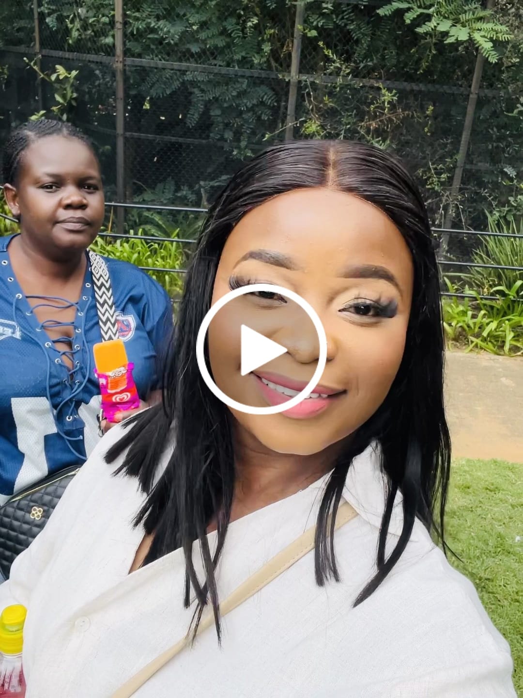 Customer video review of Double Drawn Glue-less Pre- Bleached Bob 8 Inch - 14 Inch With 5 X 5 Closure