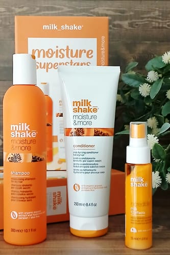 Customer photo review of Milkshake moisture plus x-mas pack with incredible milk