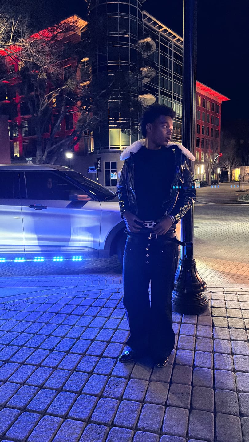 Customer photo review of Omirad Wide Leg Button Fly Denim Pants