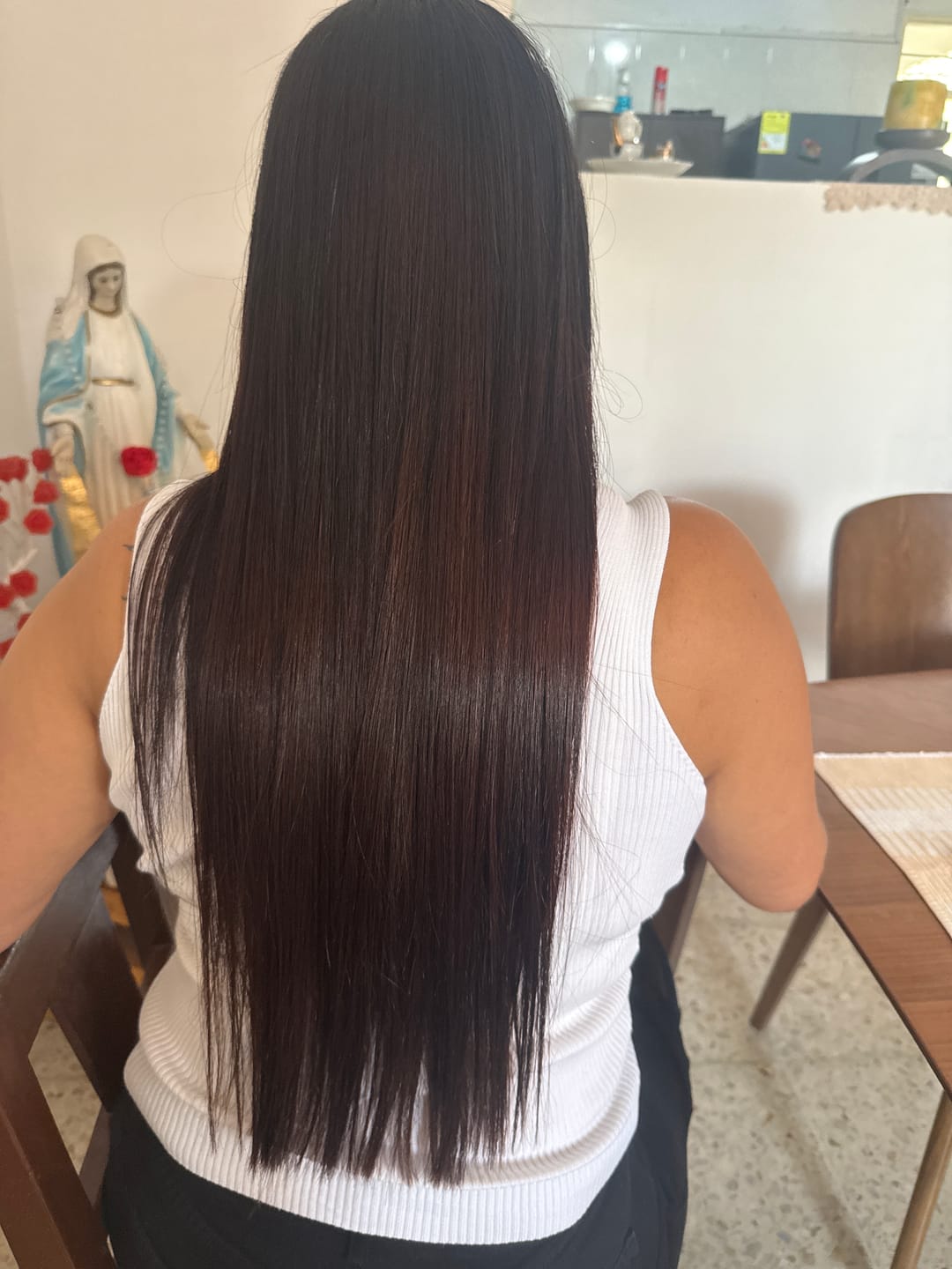 Customer photo review of 🔥 Caja Rosa de Reconstrucción Capilar y Anti-Frizz